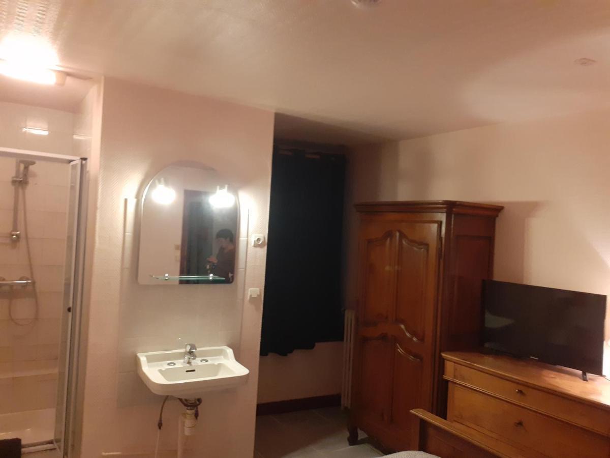 Le Grand Cerf Otel Nonancourt Dış mekan fotoğraf