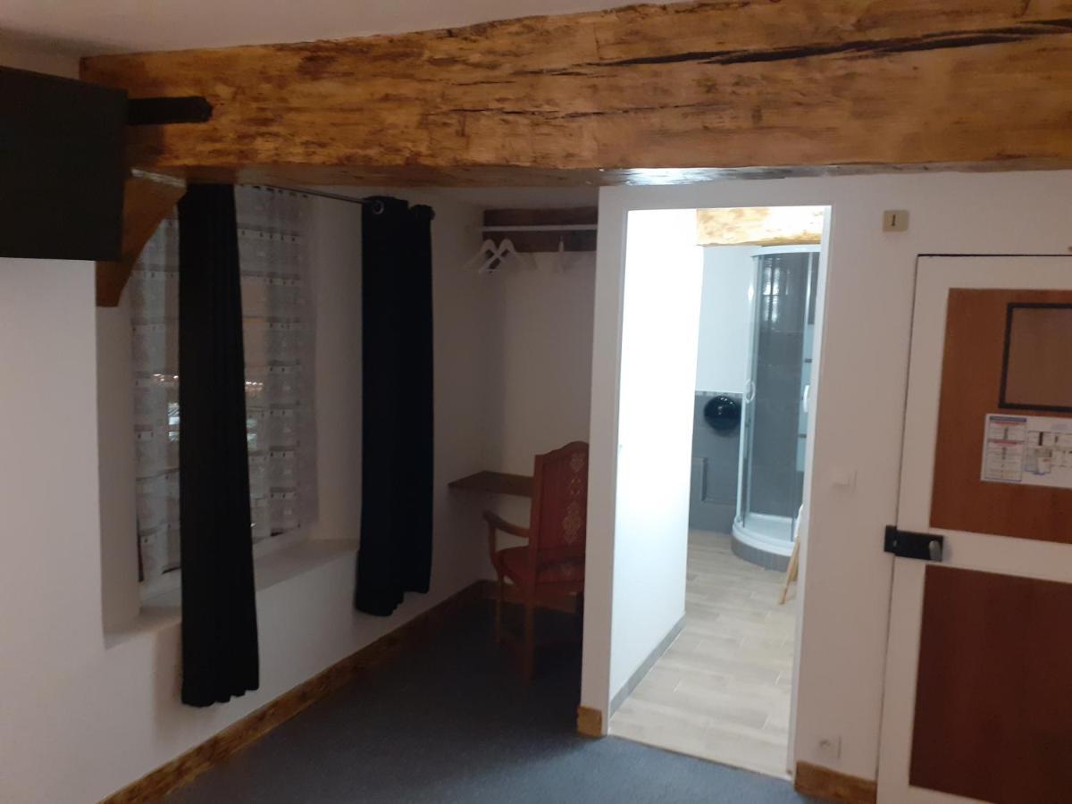 Le Grand Cerf Otel Nonancourt Dış mekan fotoğraf
