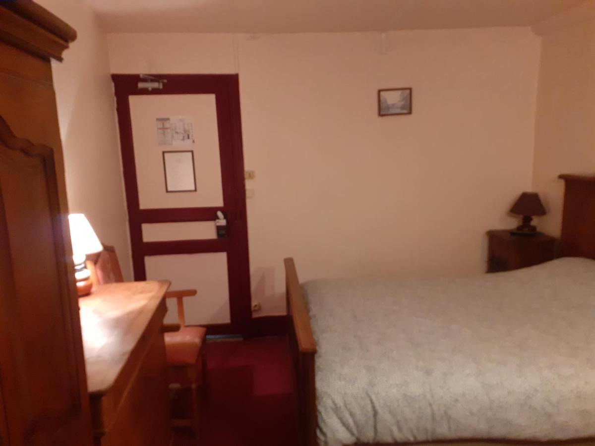 Le Grand Cerf Otel Nonancourt Dış mekan fotoğraf